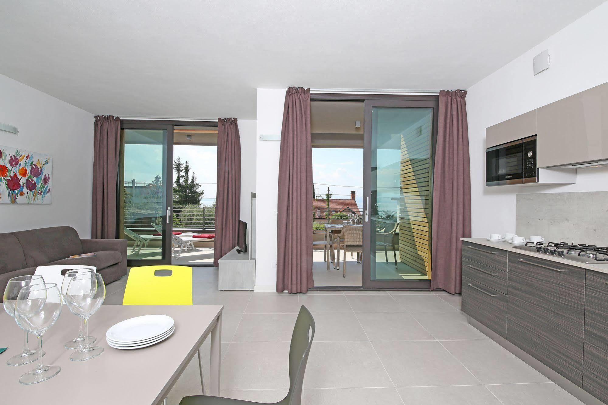Villa T14 Bardolino Buitenkant foto
