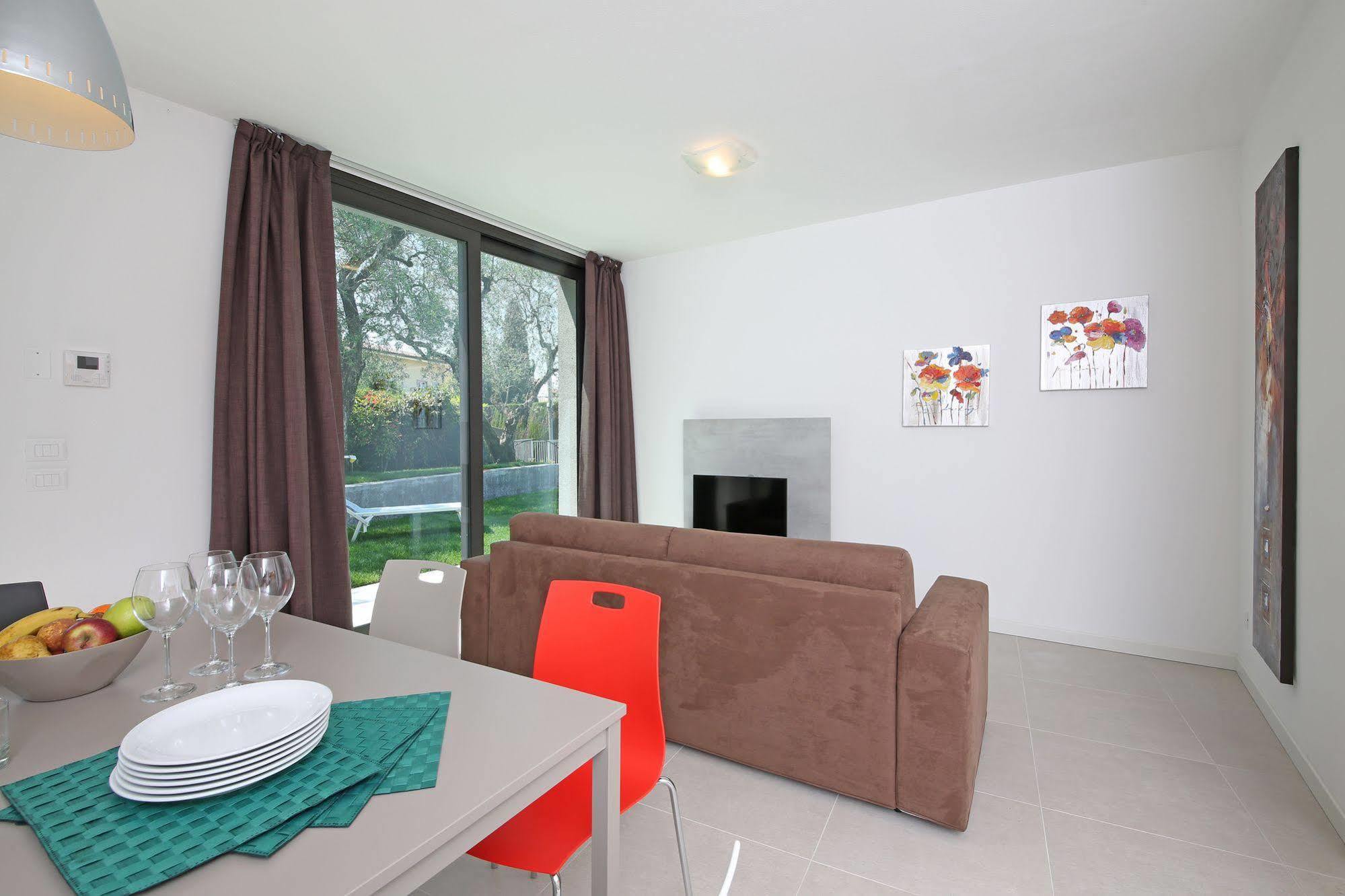Villa T14 Bardolino Buitenkant foto